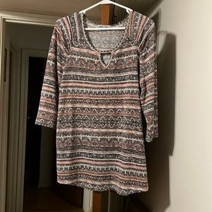 Very lightweight sweater 3/4 sleeves